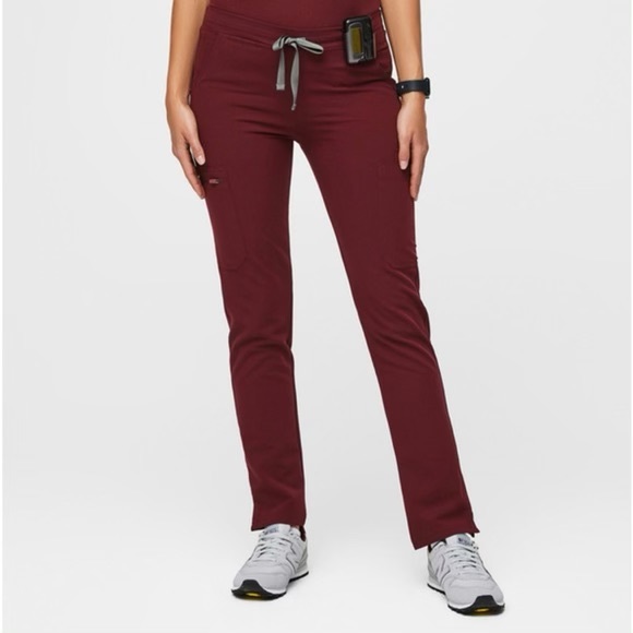 Figs Yola Skinny Scrub Pants‎ FIONX in Burgundy Size XS Petite - Picture 1 of 7